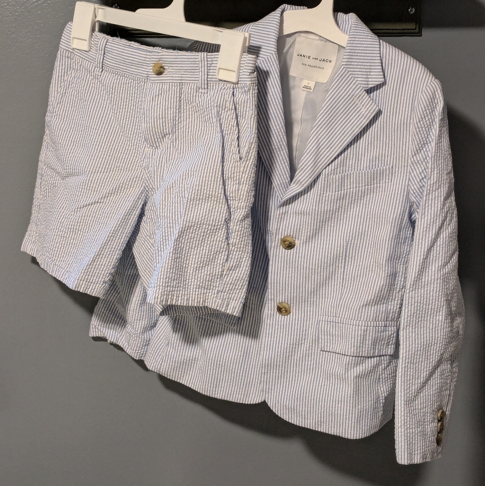 Janie And Jack Blue and White Seersucker Jacket and Shorts Set
